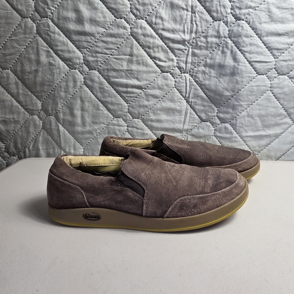 Chaco men's Slip on Loafers Shoes Brown
Size 9